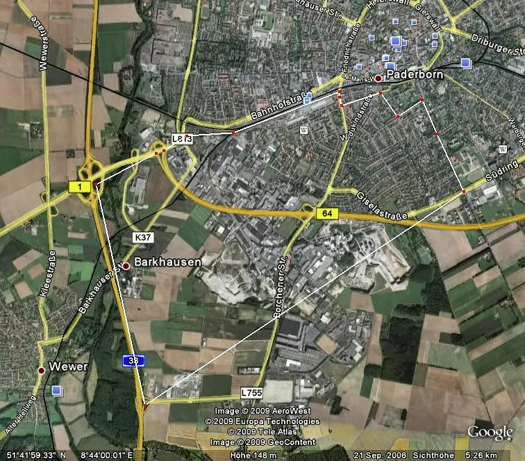 Luftbild von google-earth auf den Markusbezirk Auf diesem Luftbild von Google-earth sind die Außengrenzen der Markusgemeinde gekennzeichnet. Das Gemeindezentrum befindet sich im Bastfelder Weg 30.